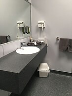 Horsham Mid City Court Motel