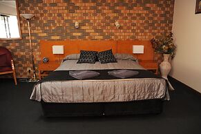 Horsham Mid City Court Motel