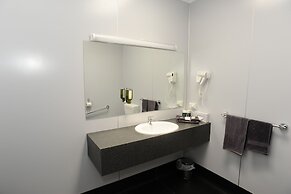 Horsham Mid City Court Motel