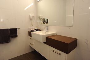 Horsham Mid City Court Motel