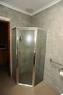 Horsham Mid City Court Motel