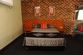 Horsham Mid City Court Motel