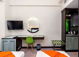 REGALODGE HOTEL & SPA