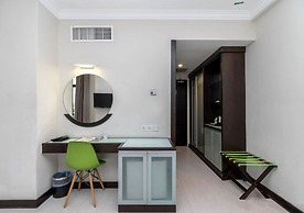 REGALODGE HOTEL & SPA