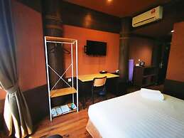 REGALODGE HOTEL & SPA