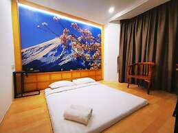 REGALODGE HOTEL & SPA