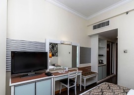 REGALODGE HOTEL & SPA