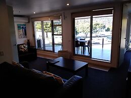 Esplanade Apartments