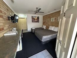 Starlight Motor Inn