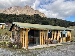 Silver Ridge Retreat