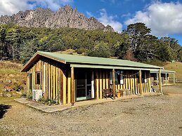 Silver Ridge Retreat