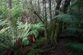 Silver Ridge Retreat