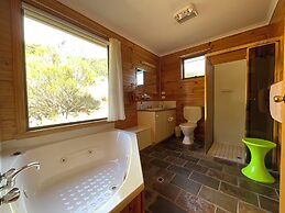 Silver Ridge Retreat