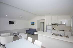 Del Rio Riverside Resort