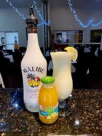 Emerald Explorers Inn