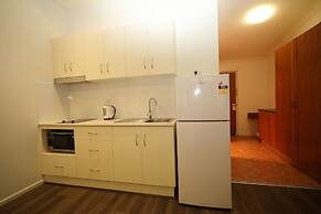 Emerald Explorers Inn