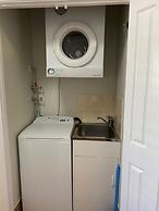 Emerald Explorers Inn