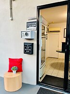 Downs Motel