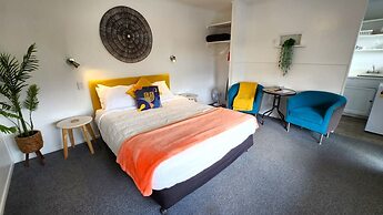 U Studios Masterton