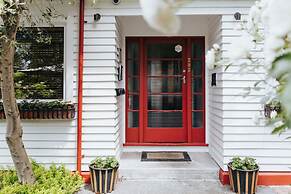 Pomeroy's on Kilmore