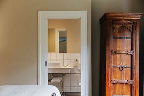 Pomeroy's on Kilmore