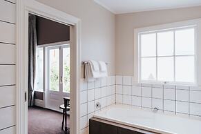 Pomeroy's on Kilmore