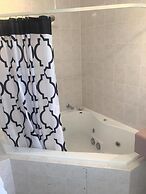 Deco City Motor Lodge