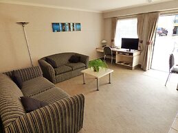 Deco City Motor Lodge