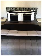 Deco City Motor Lodge