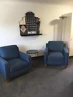 Deco City Motor Lodge