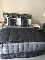 Deco City Motor Lodge