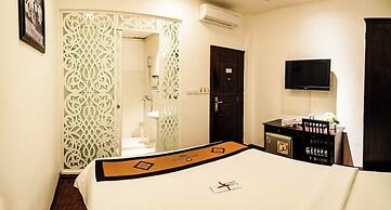 Wild Lotus Hotel & Travel 2