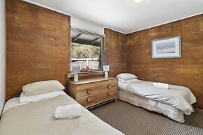 Split Point Cottages