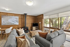 Split Point Cottages