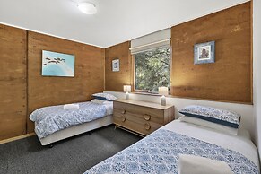 Split Point Cottages