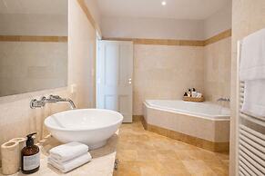 Grande Vue Private Hotel