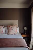 Grande Vue Private Hotel