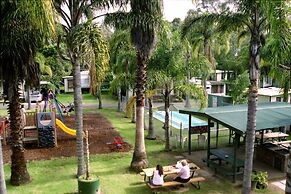 Batemans Bay Holiday Park - Hostel