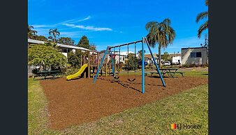 Batemans Bay Holiday Park - Hostel