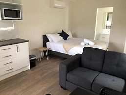 Batemans Bay Holiday Park - Hostel