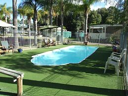 Batemans Bay Holiday Park - Hostel