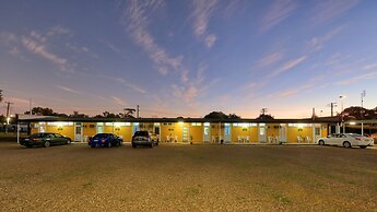 Bushmans Motor Inn