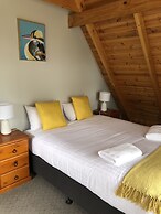 Four Seasons Waterfront Villas