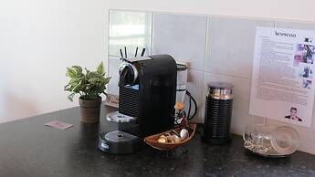 Four Seasons Waterfront Villas