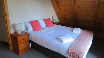 Four Seasons Waterfront Villas