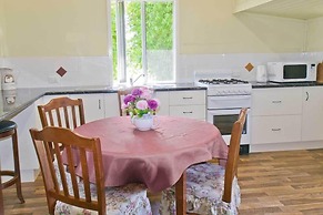 Lee Farm Stay Cottages