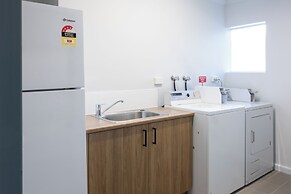 Claremont Hotel Motel