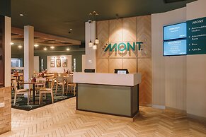 Claremont Hotel Motel