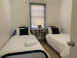 Giants Table and Cottages