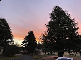 Giants Table and Cottages
